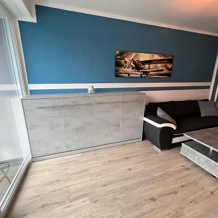 아파트 Ferienwohnung Holzland Ii 배드클로스터라우네스