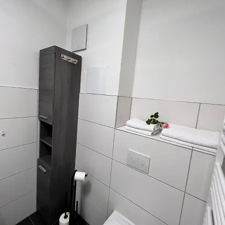 Ferienwohnung Holzland Ii 아파트 배드클로스터라우네스