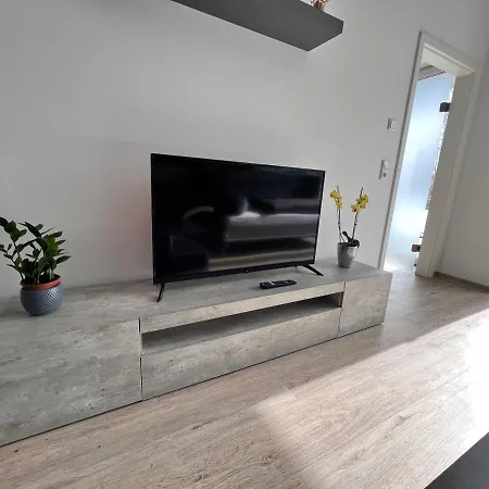 Ferienwohnung Holzland Ii * 배드클로스터라우네스