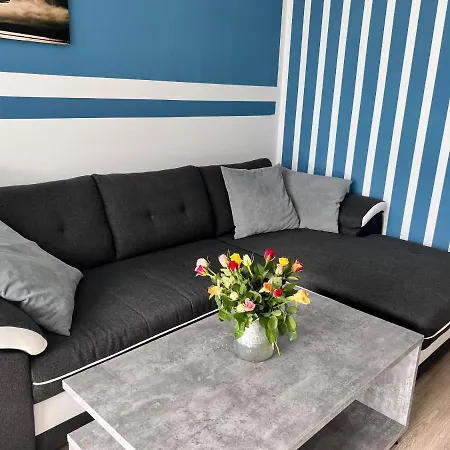 아파트 Ferienwohnung Holzland Ii 배드클로스터라우네스